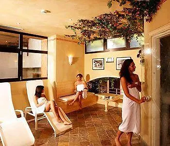 Menardi Otel 3*